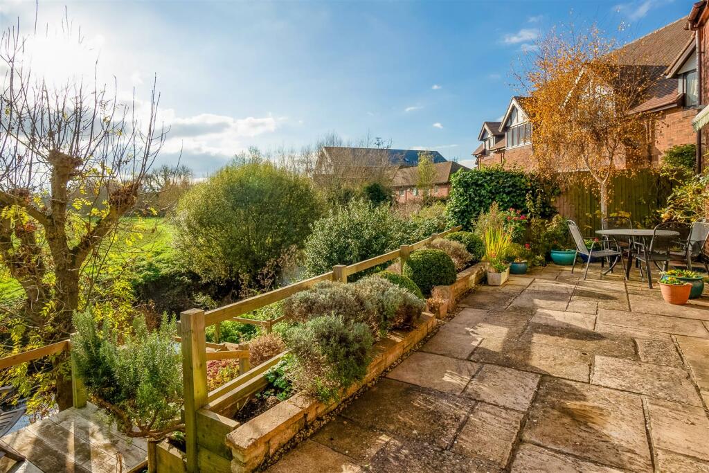 Additional property image - River Way, Shipston-on-Stour