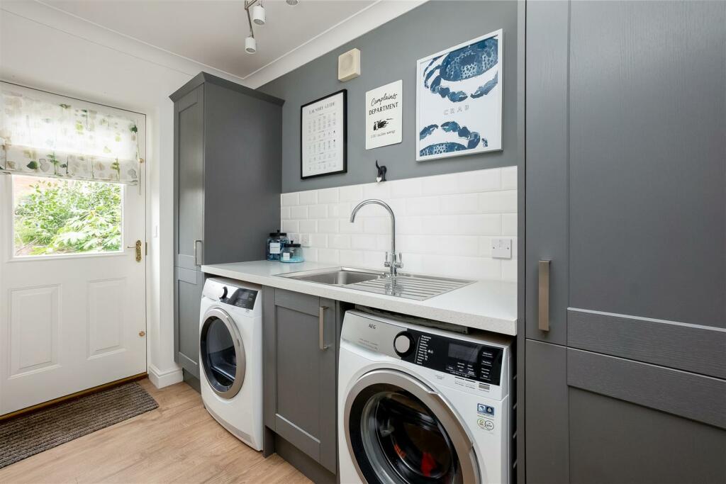 Additional property image - Signal Road, Shipston-on-Stour