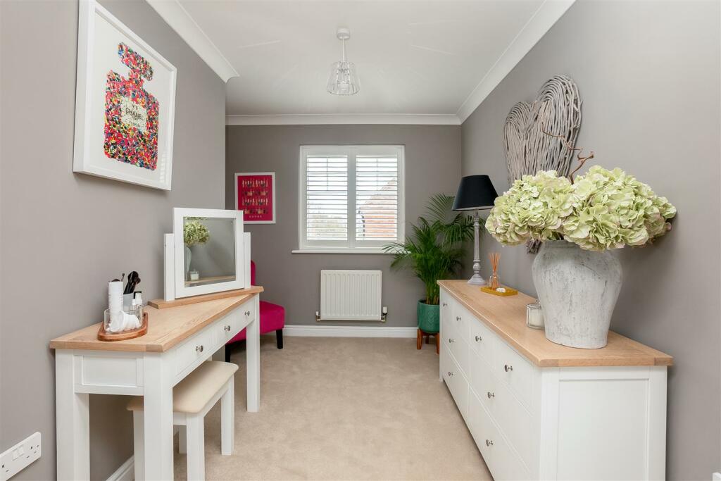 Additional property image - Signal Road, Shipston-on-Stour