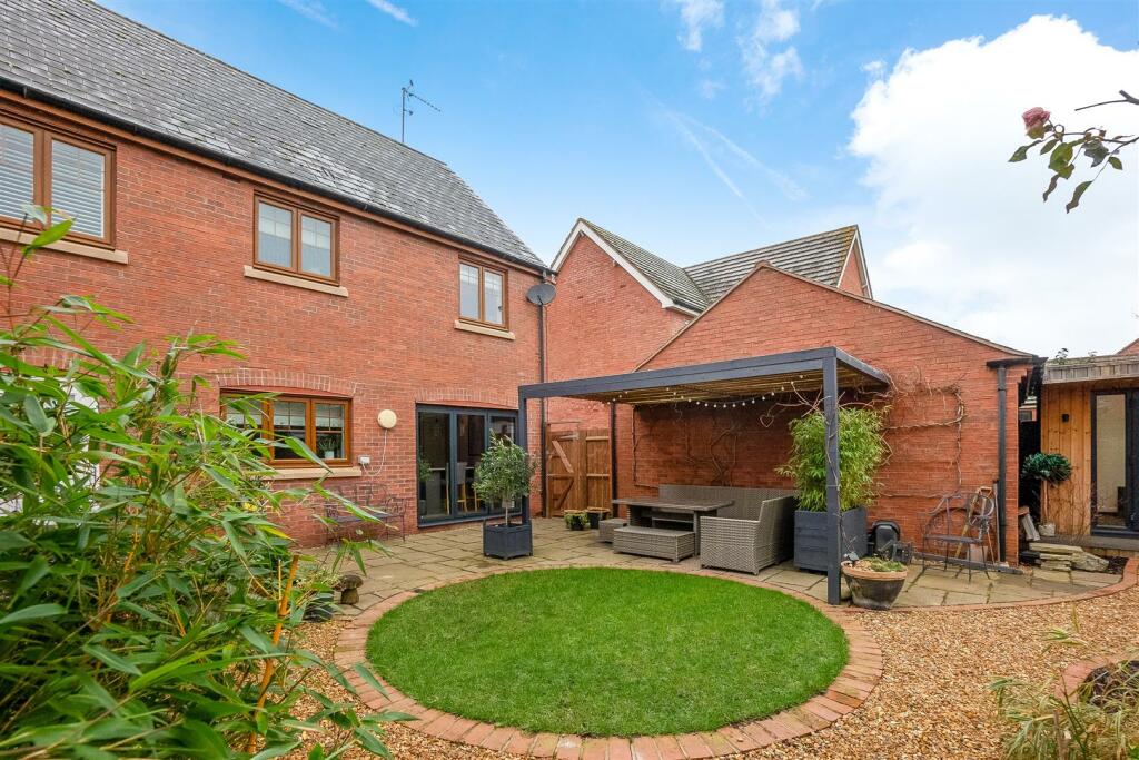 Additional property image - Signal Road, Shipston-on-Stour