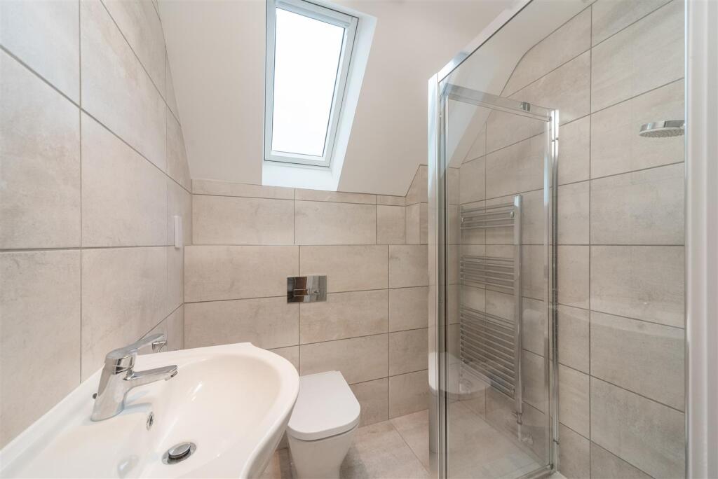 Additional property image - Glen Close, Shipston-on-Stour