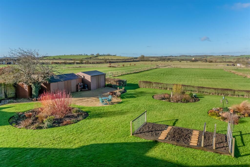 Additional property image - Whatcote Road, Oxhill, Warwick