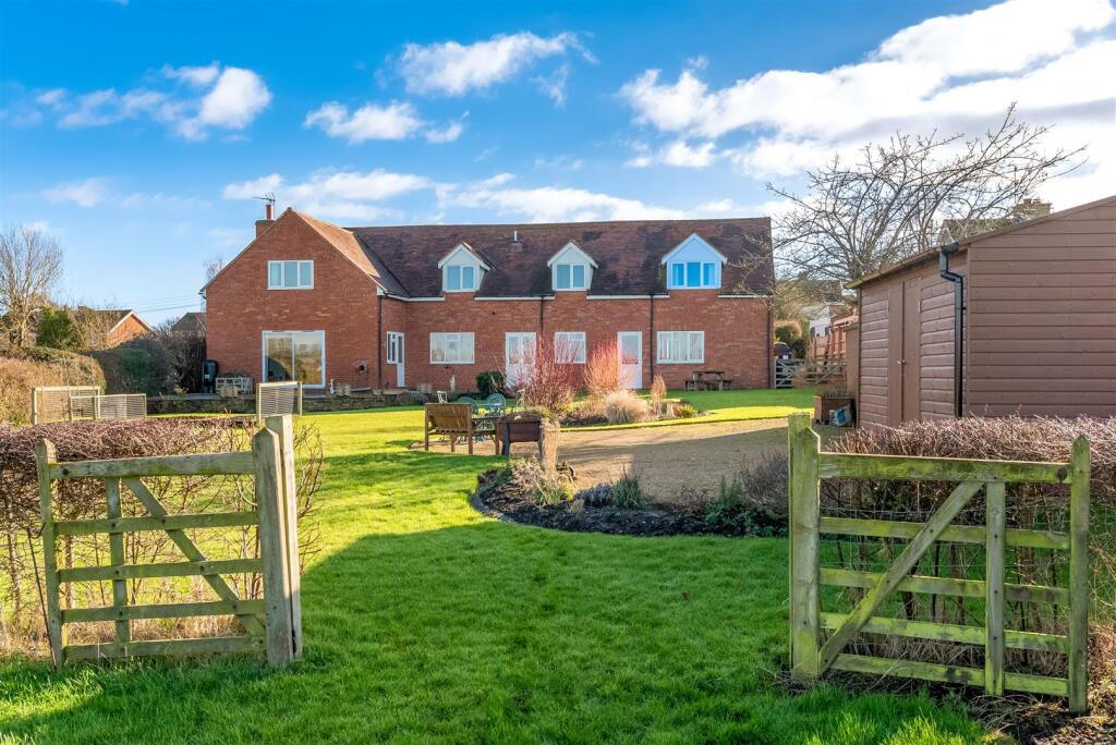 Additional property image - Whatcote Road, Oxhill, Warwick