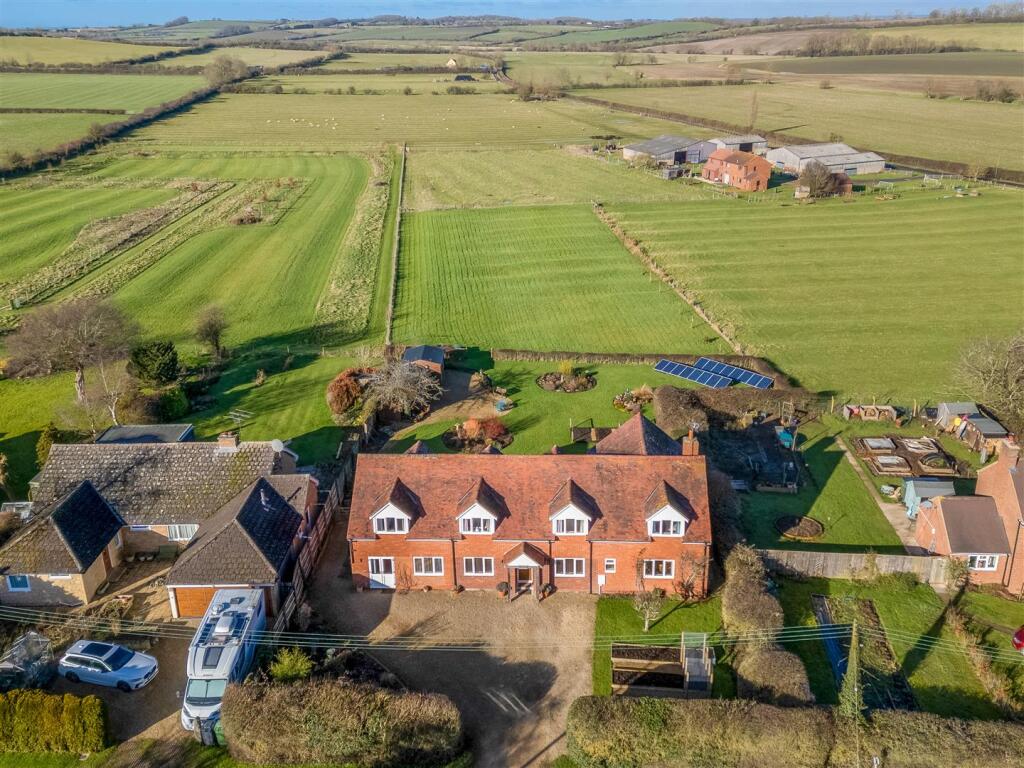 Additional property image - Whatcote Road, Oxhill, Warwick