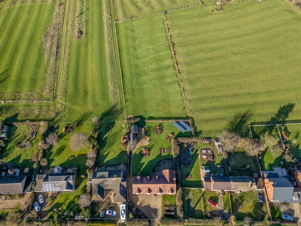 Additional property image - Whatcote Road, Oxhill, Warwick