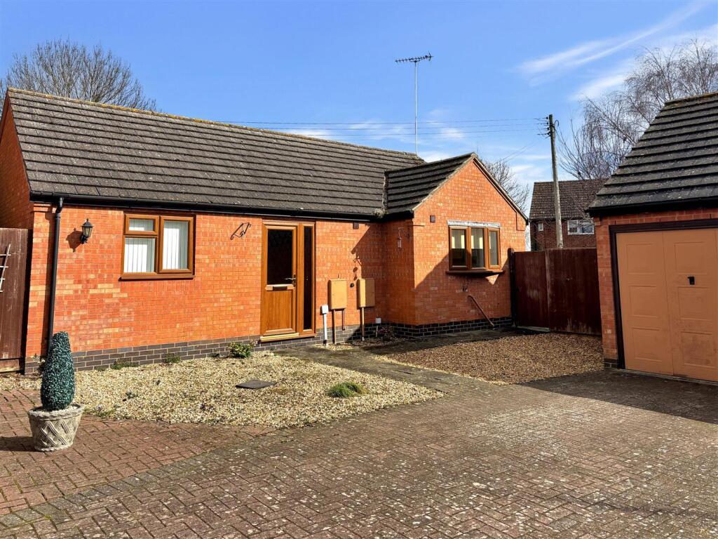 Main image of property: Henwoods Court, Shipston-on-Stour