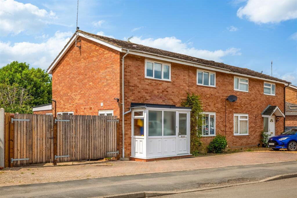 Main image of property: Mayo Road, Shipston-On-Stour