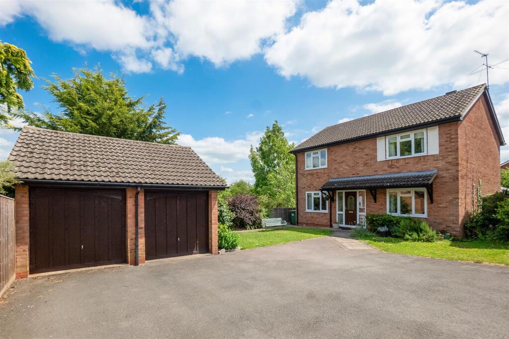 Main image of property: Furze Hill Road, Shipston-on-Stour