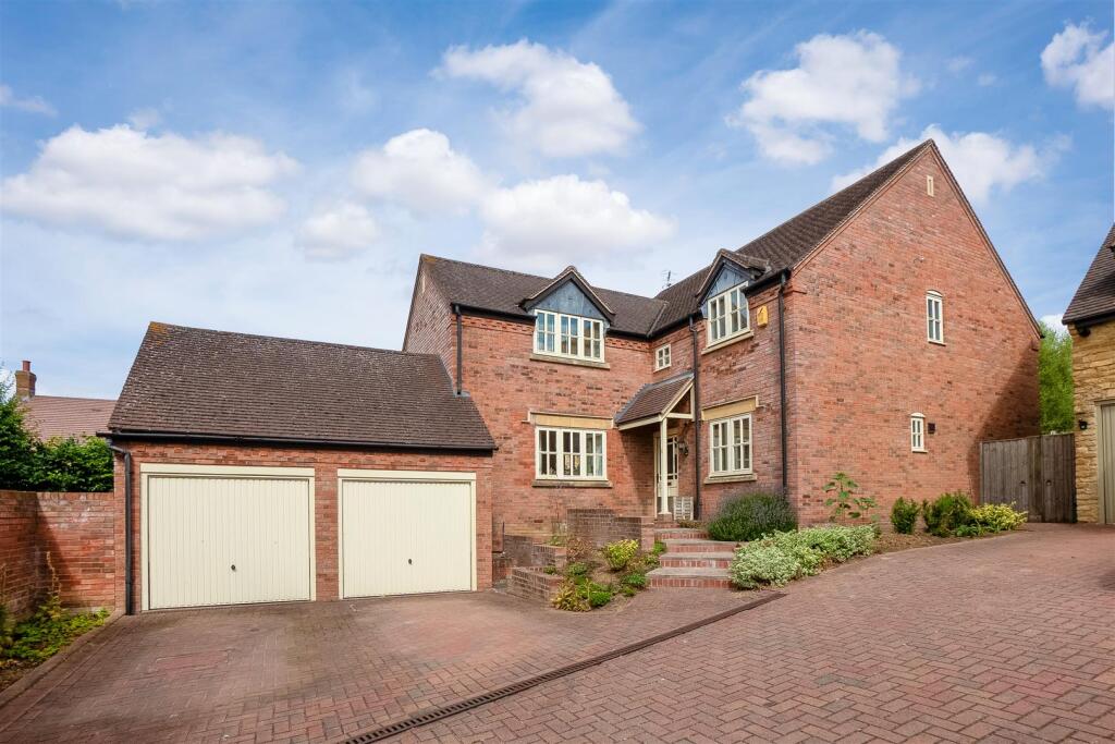 Main image of property: Basket Hall, Shipston-On-Stour