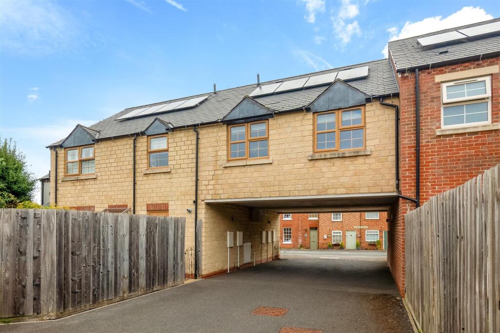 Main image of property: Stratford Road, Newbold On Stour