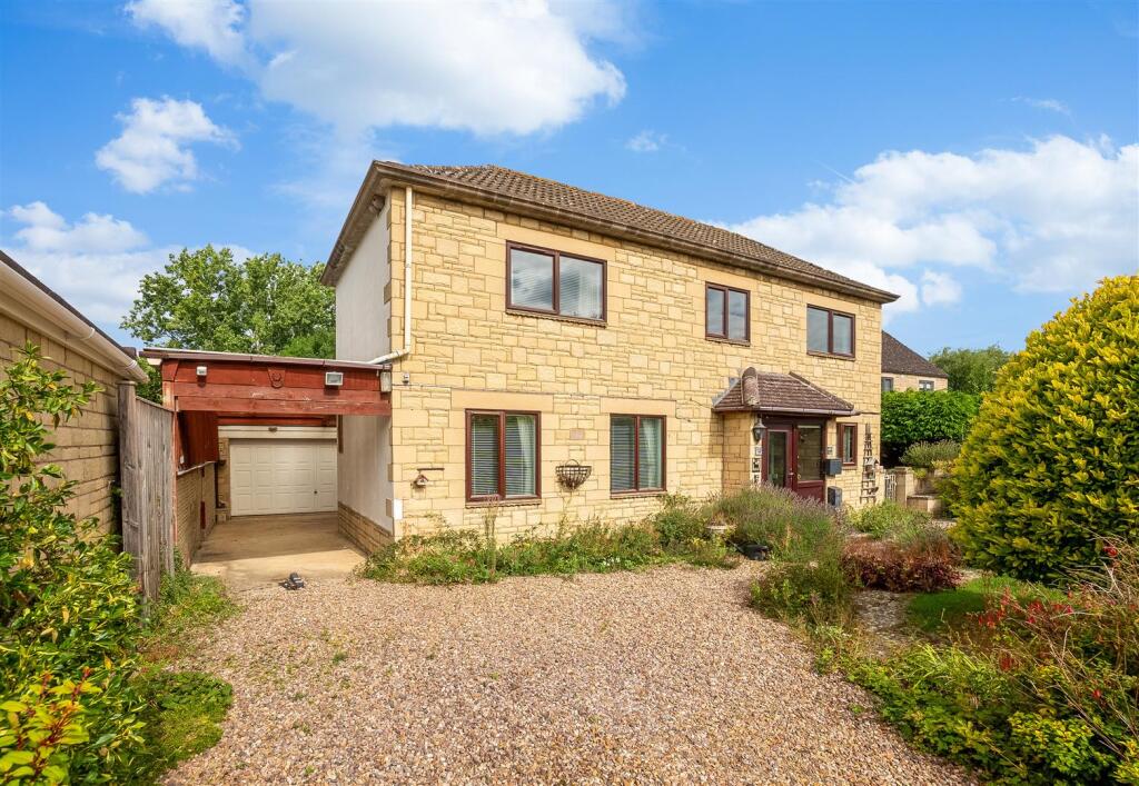 Main image of property: Cotswold Close, Tredington, Shipston-on-Stour
