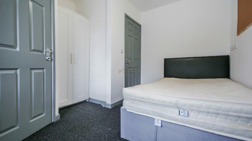Additional property image - Hobart Croft, Birmingham, B7 4JN