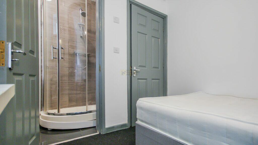 Additional property image - Hobart Croft, Birmingham, B7 4JN