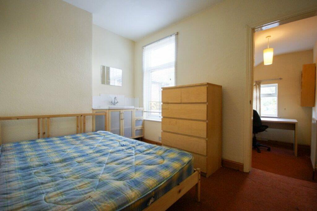 Additional property image - Gleave Road, Selly Oak, Birmingham, B29 6JR