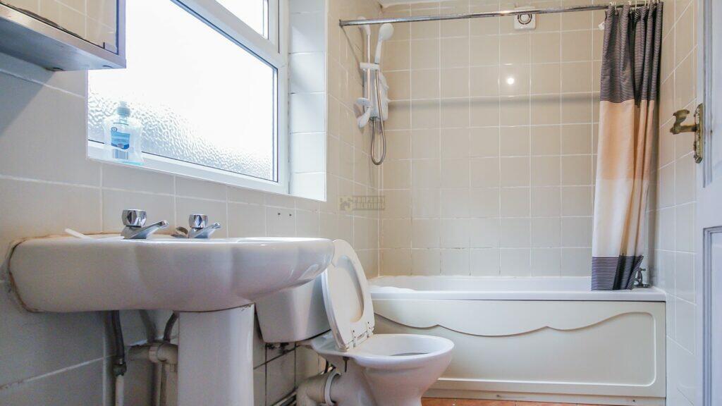 Additional property image - Wallace Road, Selly Park, Birmingham, B29 7ND