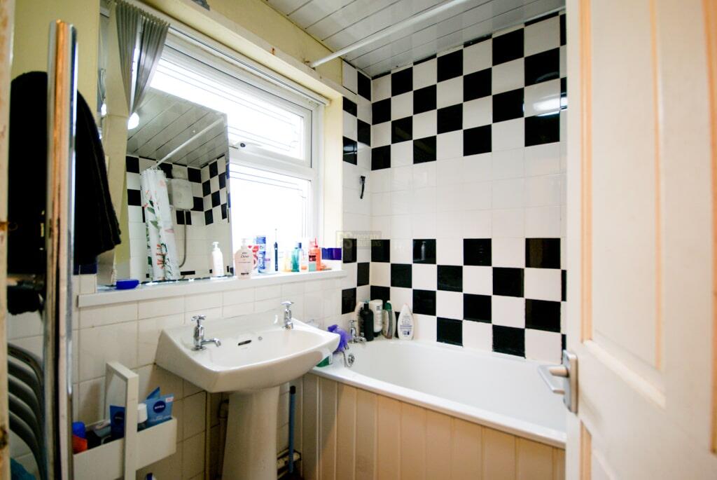 Additional property image - Umberslade Road, Selly Park, Birmingham, B29 7SG