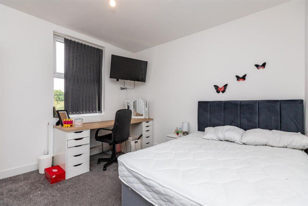 Additional property image - Metchley Lane, Harborne, Birmingham, B17 0JL