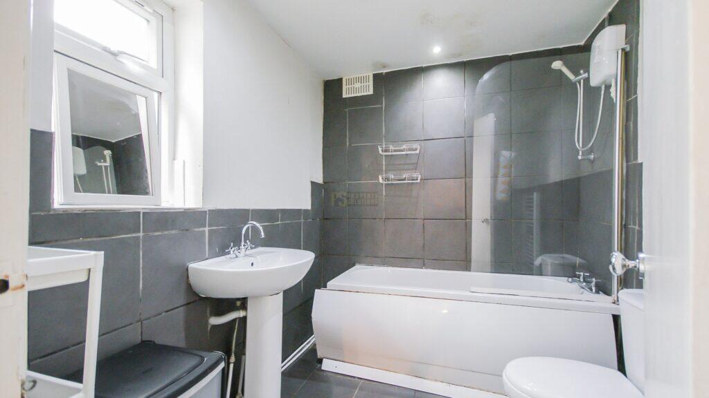 Additional property image - Croydon Road, Selly Oak, Birmingham, B29 7BP