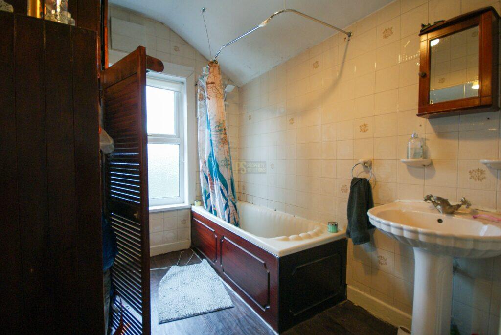 Additional property image - Umberslade Road, Selly Oak, Birmingham, B29 7SG