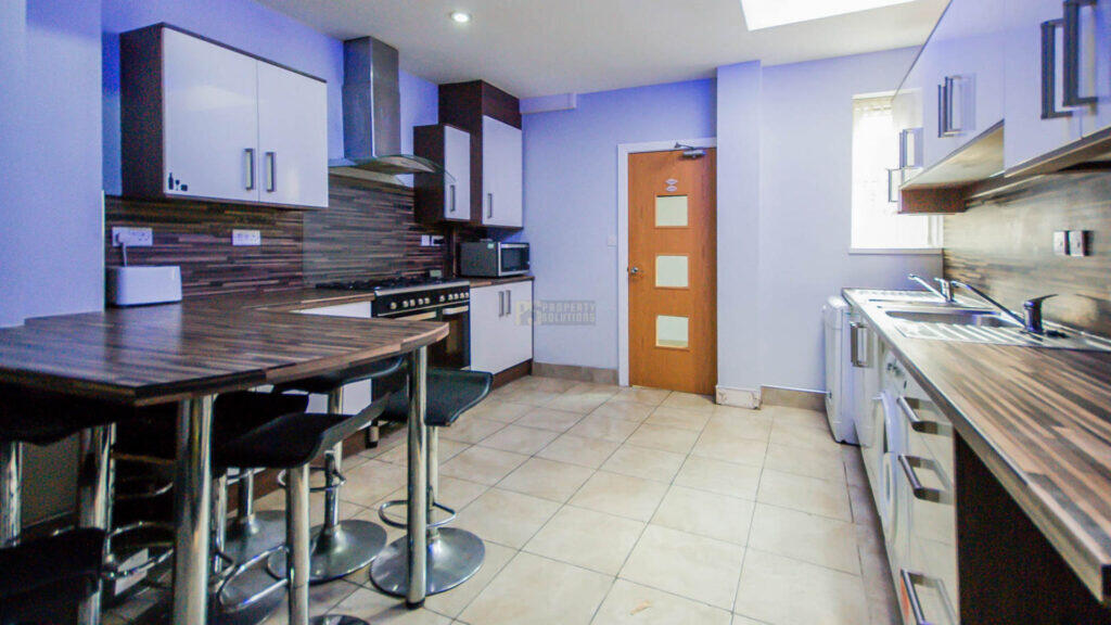 Main image of property: Bournbrook Road, Selly Oak, Birmingham, B29 7DD