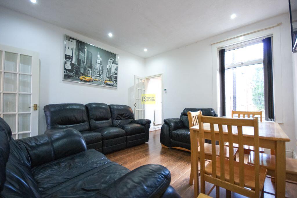 Main image of property: Warwards Lane, Selly Park, Birmingham, B29 7QR