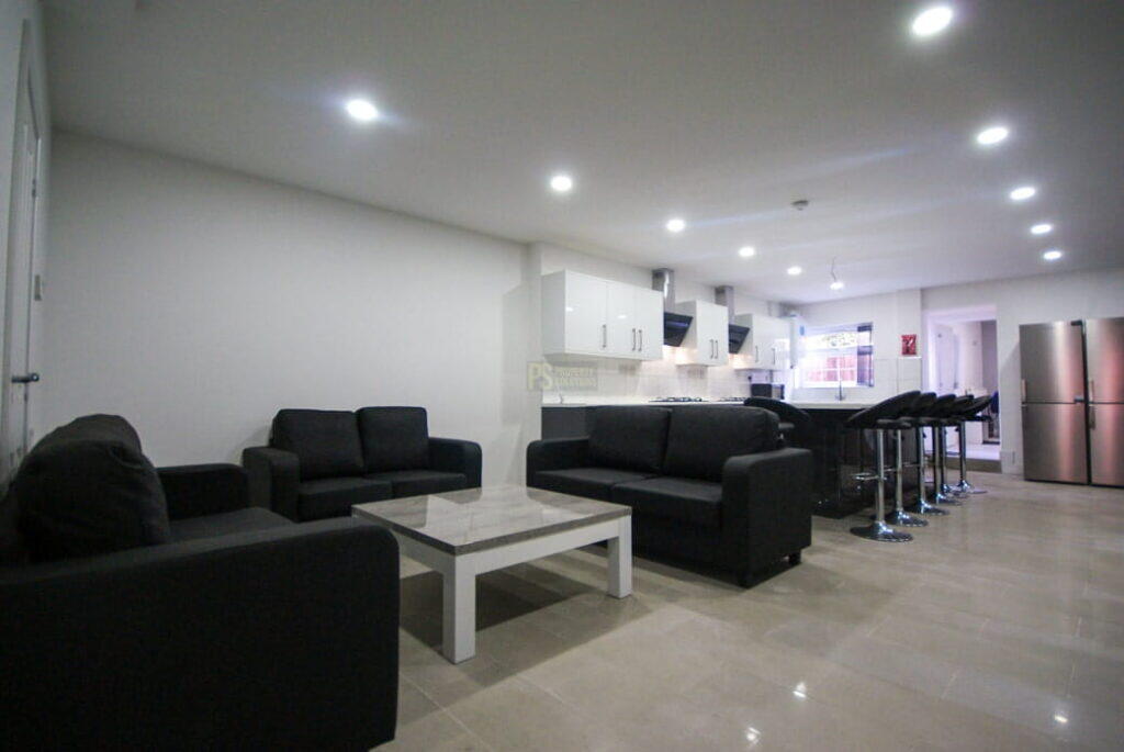 Main image of property: Raddlebarn Road, Selly Oak, Birmingham, B29 6HQ
