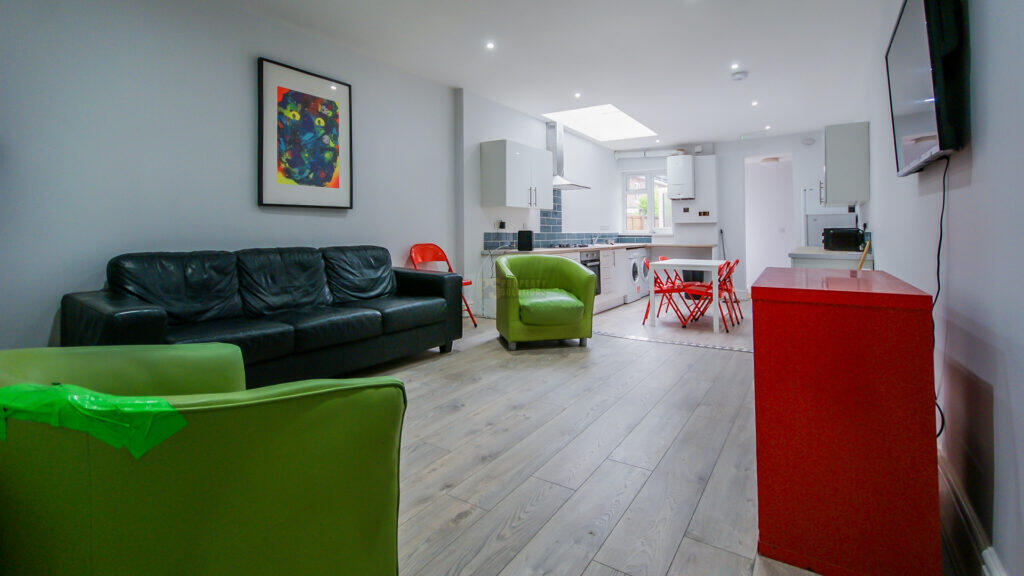 Main image of property: Dawlish Road, Selly Oak, Birmingham