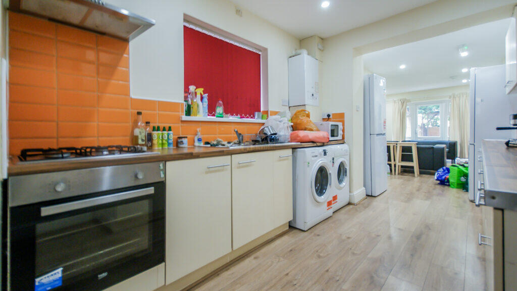 Main image of property: Alton Road, Selly Oak, Birmingham, B29 7DU