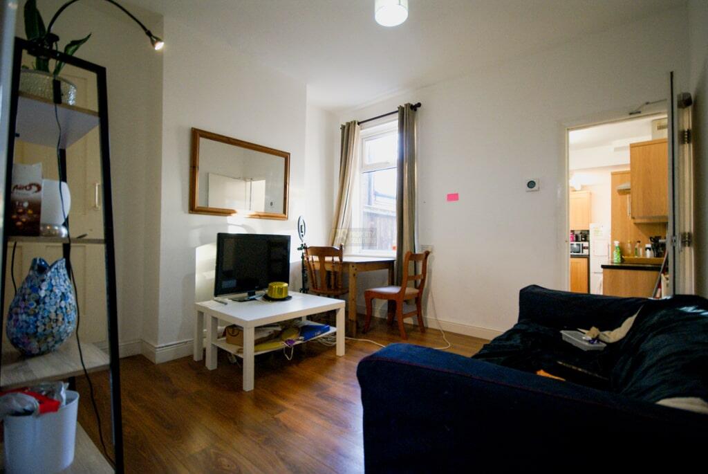 Main image of property: Dawlish Road, Selly Oak, Birmingham, B29 7AT