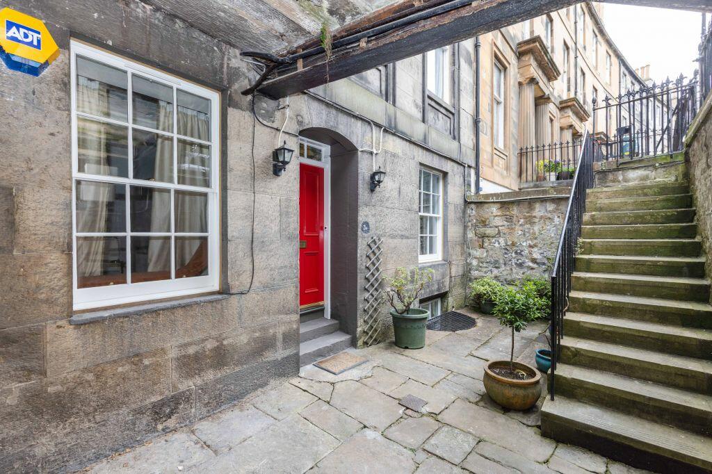3 bedroom flat for sale in 3a Royal Crescent, New Town, Edinburgh, EH3
