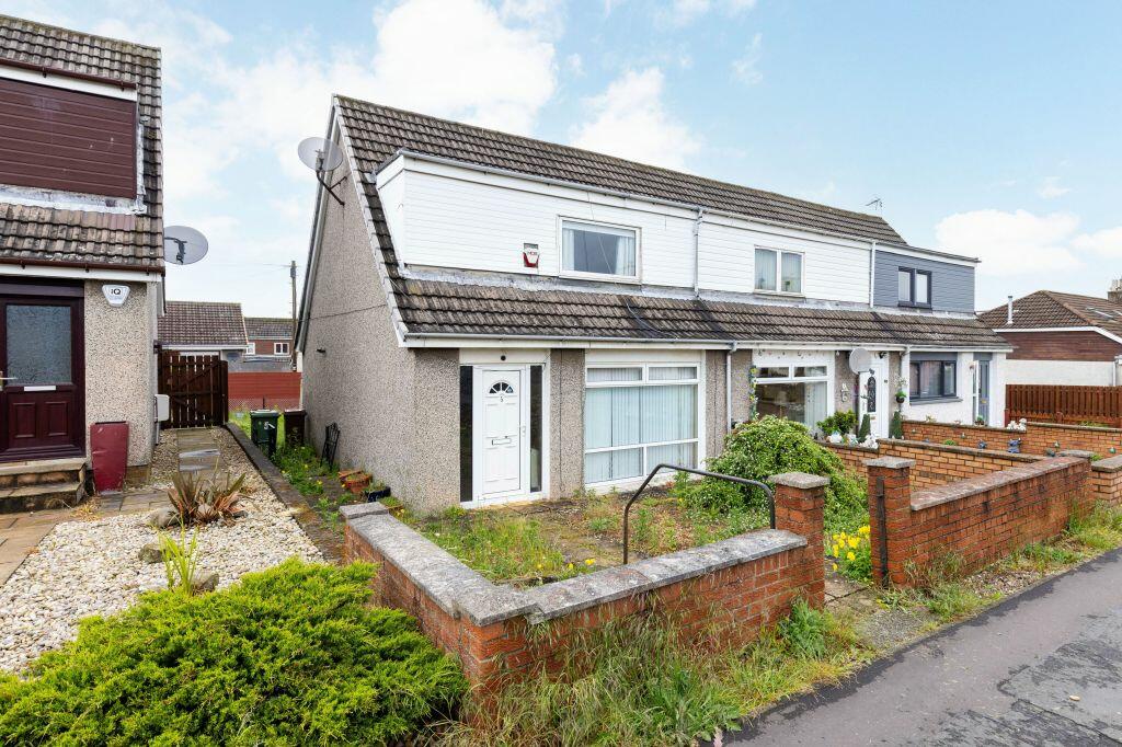 2 bedroom end of terrace house for sale in 5 Whitehill Farm Road