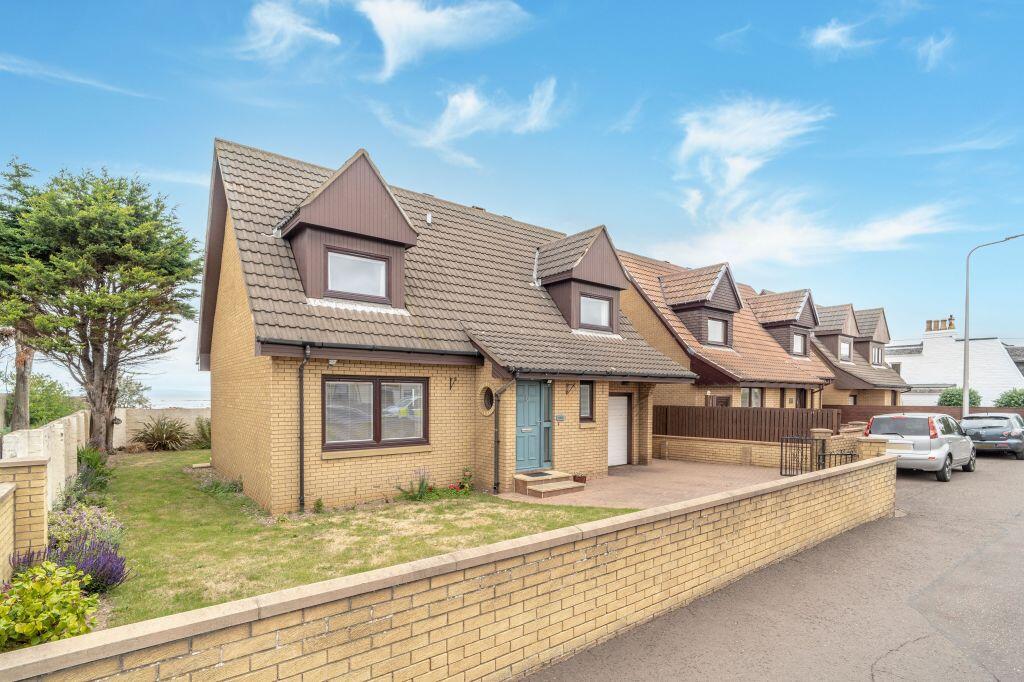 Main image of property: Sea Breezes, 28d Links Road, Port Seton, EH32 0EB