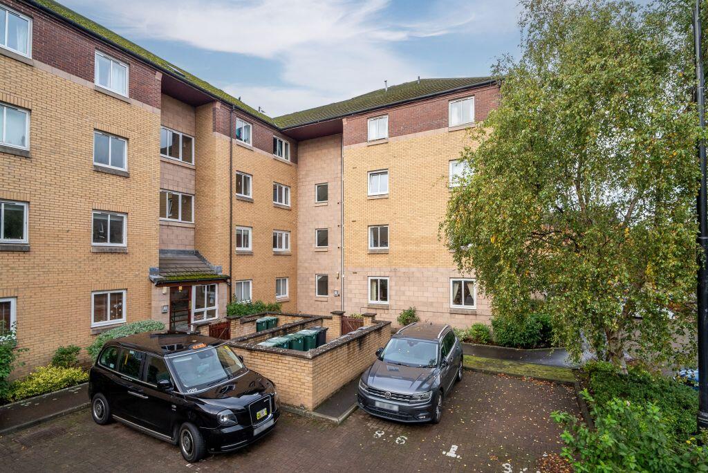 Main image of property: 6/1 Moray Park Terrace, Edinburgh, EH7 5TN