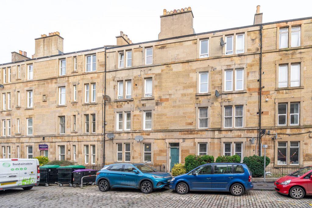 Main image of property: 13/8 Downfield Place, Edinburgh, EH11 2EJ