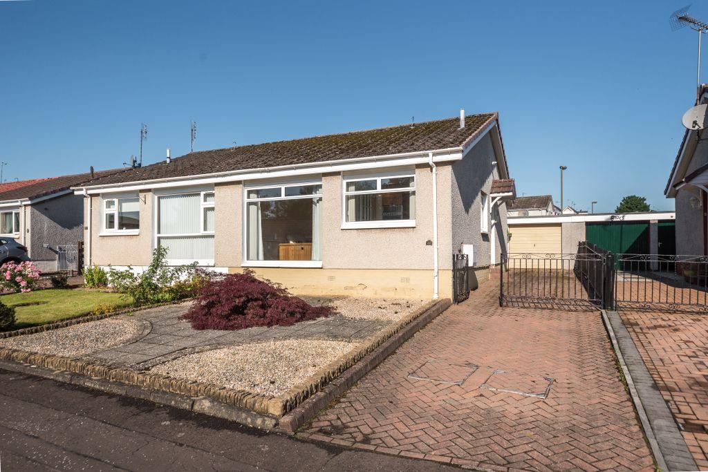 2 bedroom semidetached bungalow for sale in 35 Parsonspool, Bonnyrigg