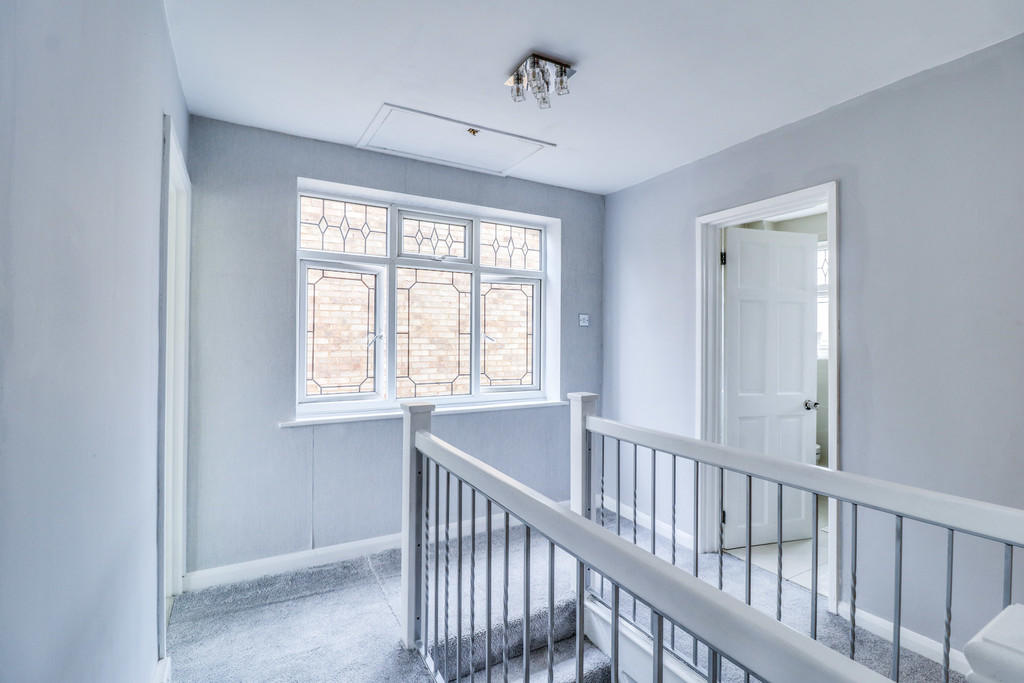 4 bedroom semidetached house for sale in Grassmere Road, Hornchurch, RM11