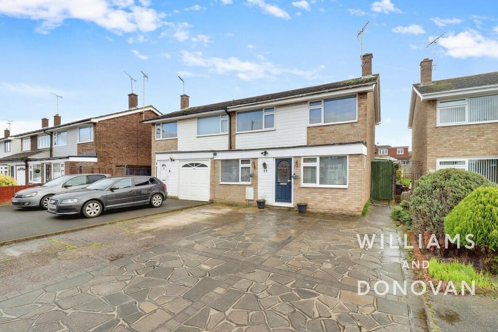 4 bedroom semidetached house for sale in Meadway, Benfleet, SS7