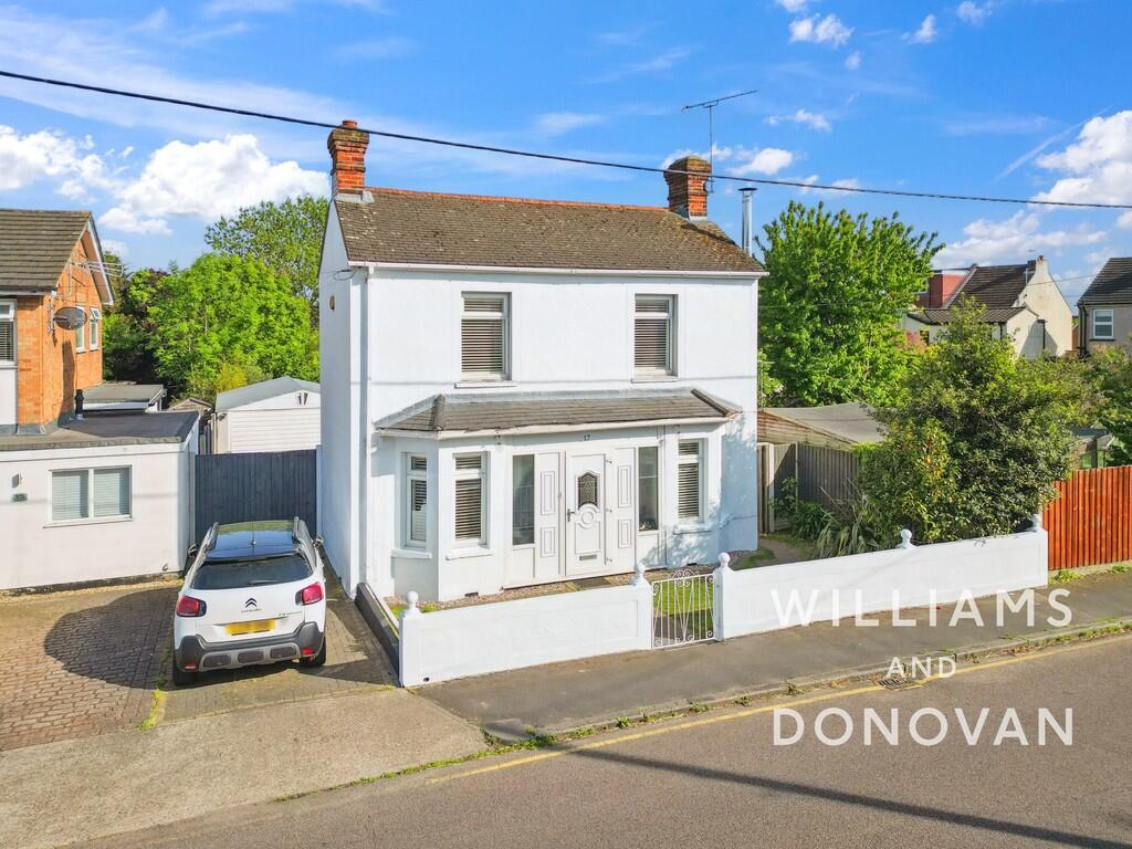 Main image of property: Oak Road South, Hadleigh