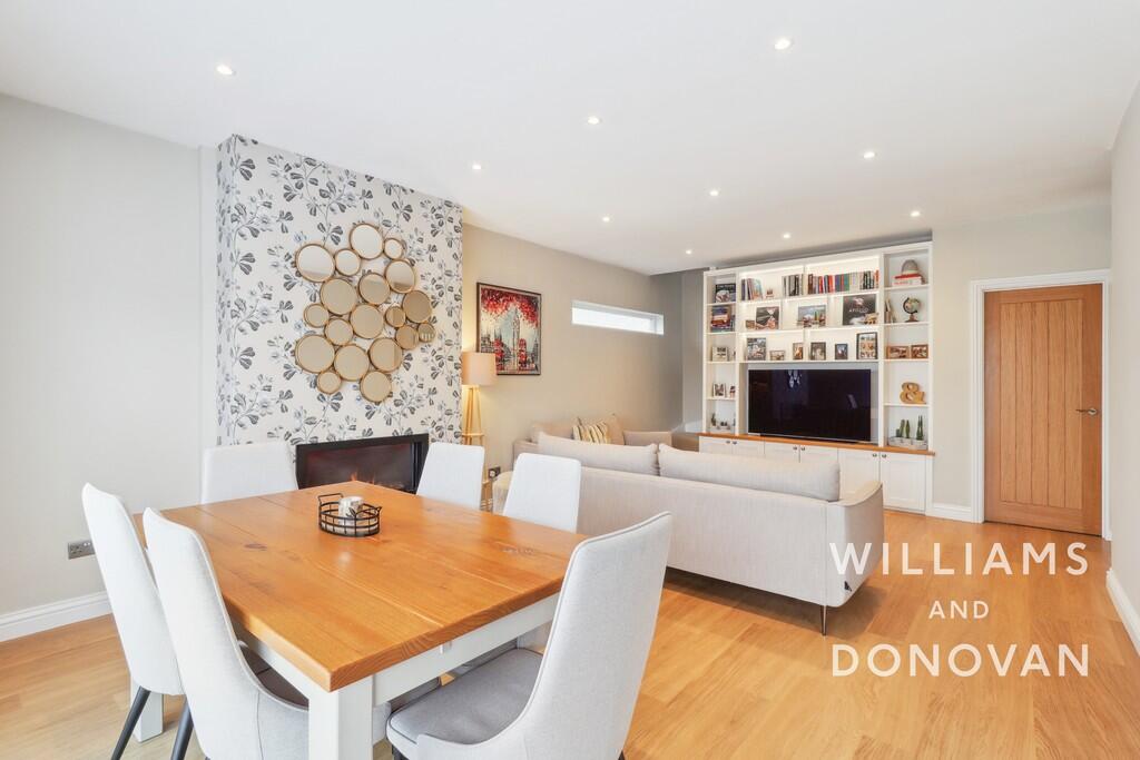Main image of property: High Road, South Benfleet