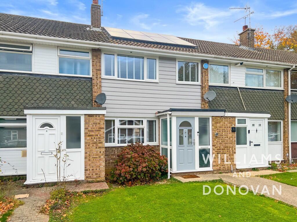 Main image of property: The Rundels, Thundersley