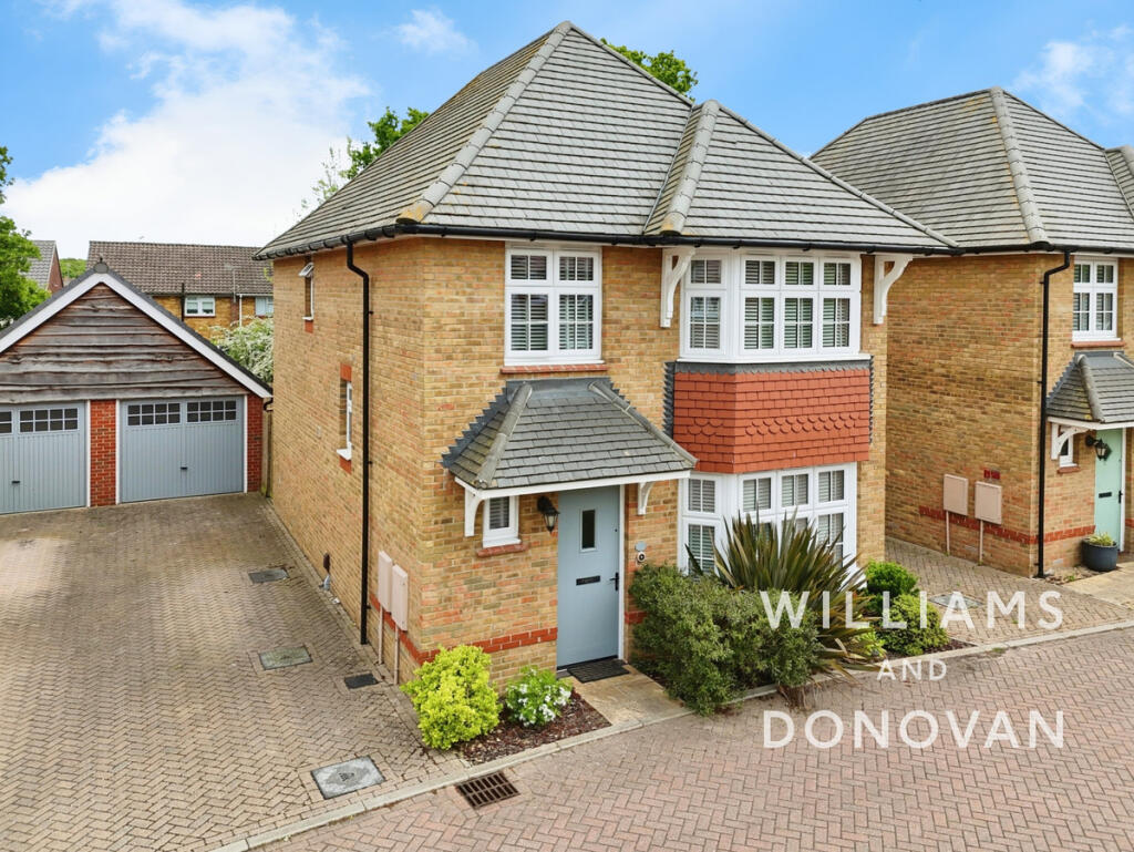 Main image of property: Loveday Way, Thundersley, SS7 1