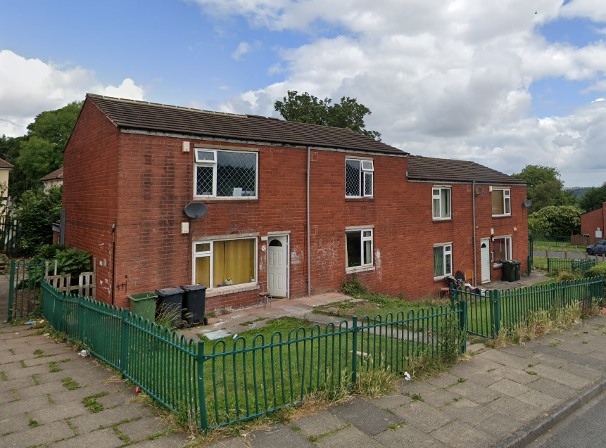 Main image of property: 35 Hallwood Green,Bradford,BD10