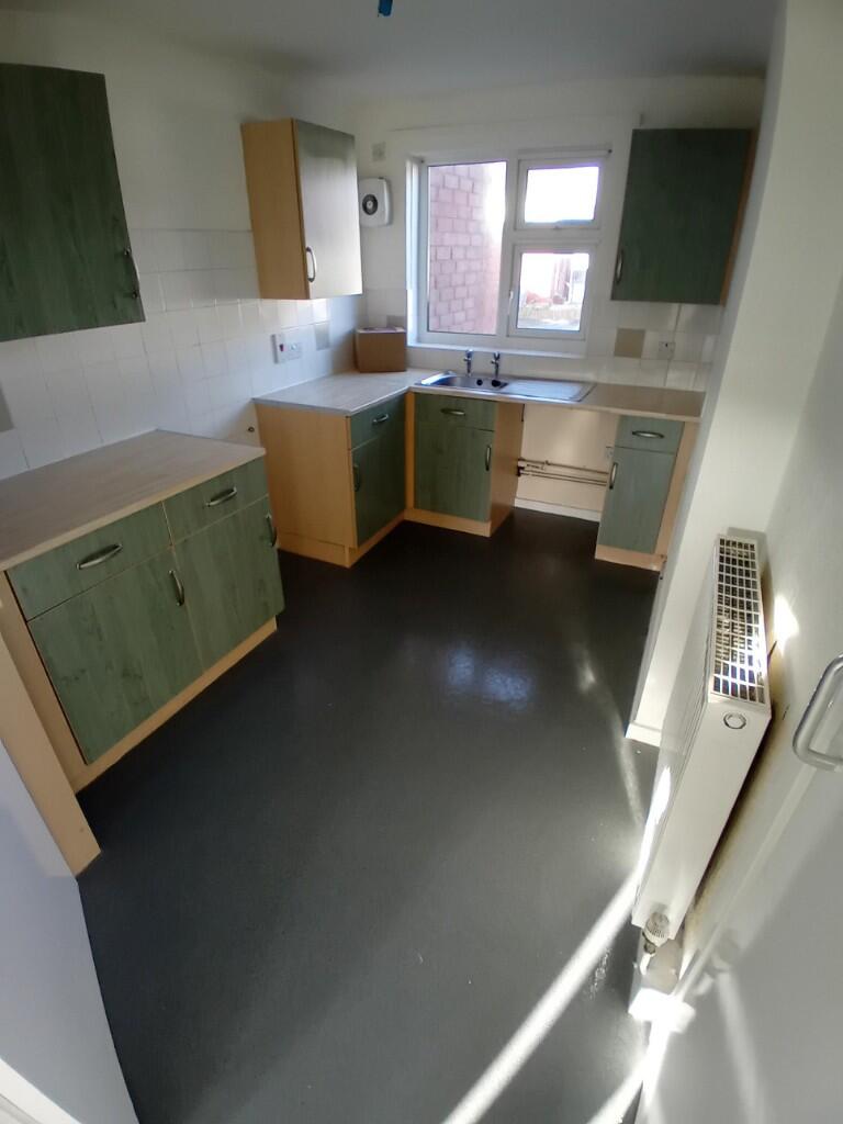 Additional image 2 of 35 Hallwood Green,Bradford,BD10