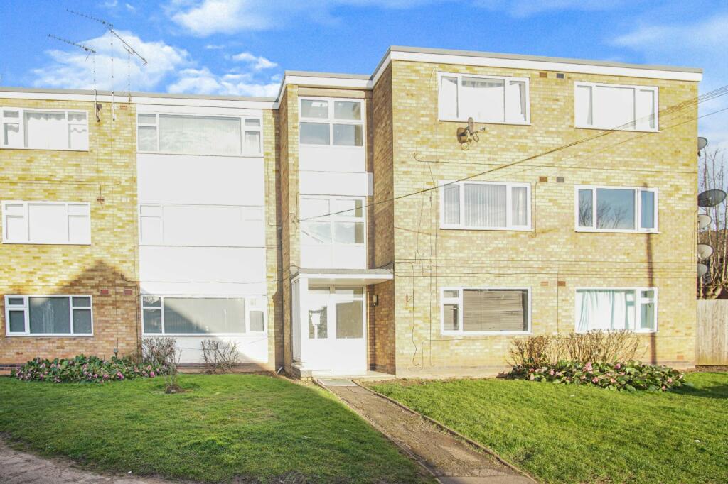 2 bedroom flat for rent in Southport Close, Whitley, CV3
