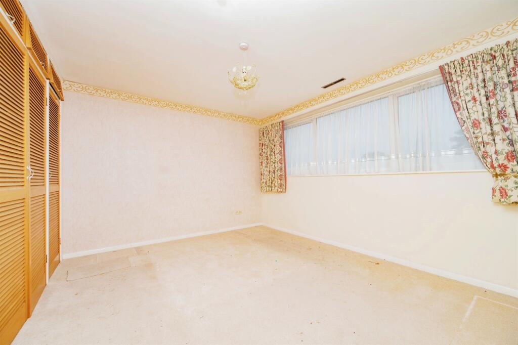 Additional property image - St. Annes Road, London Colney, St. Albans