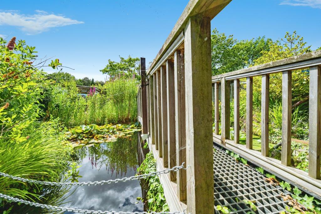 Additional property image - Roestock Gardens, Colney Heath, St. Albans