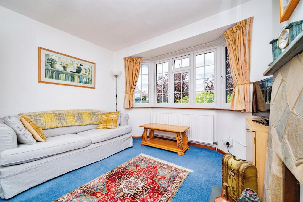 Additional property image - Roestock Gardens, Colney Heath, St. Albans
