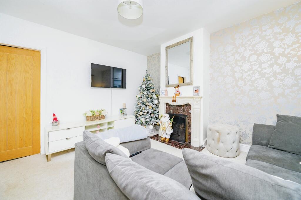 Additional property image - Hopkins Crescent, Sandridge, St. Albans