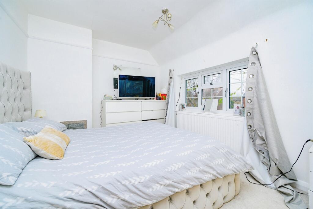 Additional property image - Hopkins Crescent, Sandridge, St. Albans