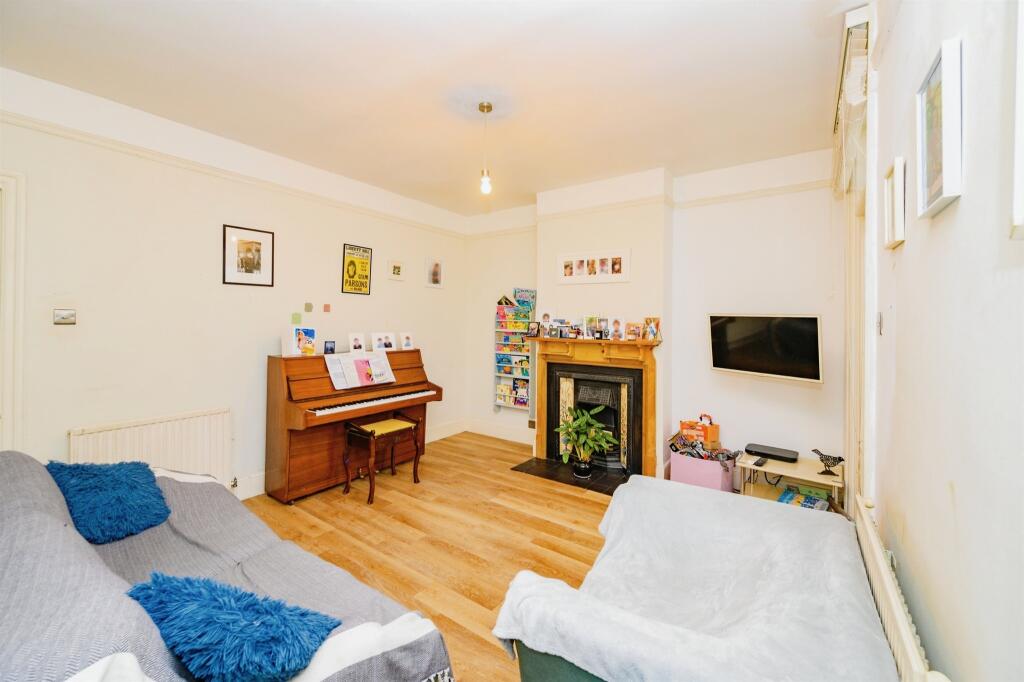 Additional property image - Selby Avenue, St. Albans
